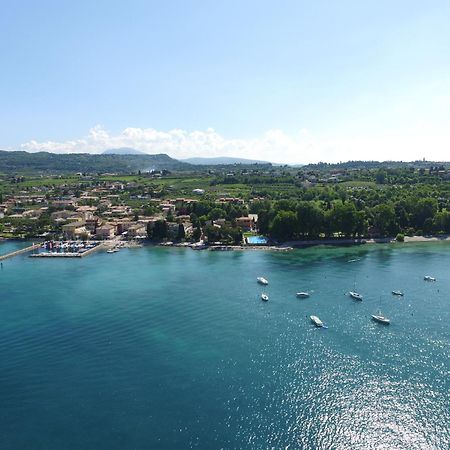 Hotel Vela D'Oro ***S Бардолино Екстериор снимка